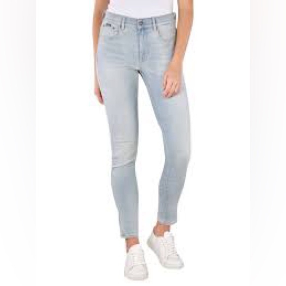 Divided H & M Women’s Light Wash High Rise Skinny Jeans Size 2
